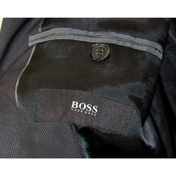 Hugo Boss Mens Blazer Sport Coat 2 button Super 100s Wool Gray Size 44L EUC - Picture 4 of 4